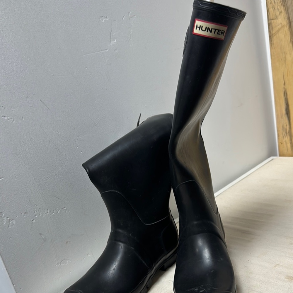 Hunter Black Rain Boots Size 8